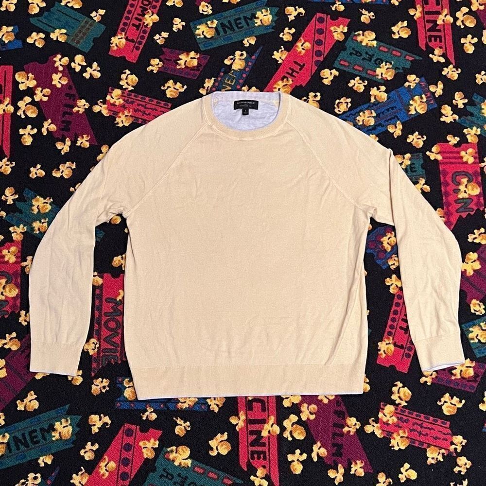 Mens BANANA REPUBLIC Premium Luxe Yarn Yellow Crew Neck Sweater / Size Large